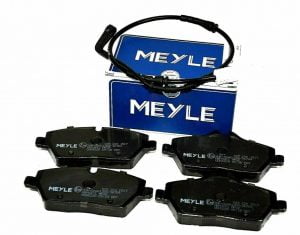 Brzdové destičky přední se snímačem opotřebení BMW 1er E81 E87