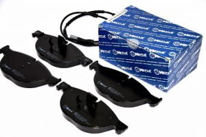 Brzdové destičky přední se snímačem opotřebení BMW 740 740d F01