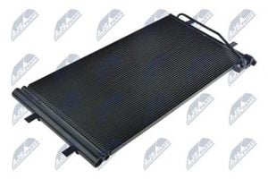 Kondenzátor, chladič klimatizace Audi Q3