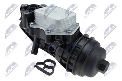 Chladič motorového oleje s filtrem MERCEDES A W176 1.6/2.0 12-18 , A W177 2.0 2018- , B W246 1.6/2.0 11-18 , B W247 2.0 2018- , GLA X156 1.6/2.0 2013- , CLA C117 1.6/2.0 13-19
