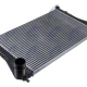 Intercooler, chladič plnicího vzduchu AUDI A 3 / S 3 (8V) (12-) 1.8 TFSI, SEAT LEON (5F) (12-) 1.8 TSI, SKODA OCTAVIA III (5E) (13-) 1.8 TSI, VW GOLF VII (5G, BA, BE) (12-) 1.8 TSI, PASSAT B8 (3G2, 3G5) (14-) 1.8 TSI, TIGUAN II (AD) (16-) 2.0 TFSI