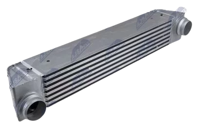 Intercooler, chladič plnicího vzduchu BMW 5 E60-E61 (03-) 520 D