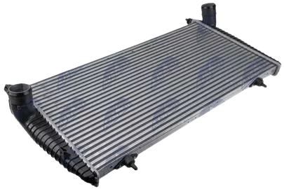 Intercooler, chladič plnicího vzduchu CITROËN C8 (EA, EB) (02-) 2.2 HDI, FIAT ULYSSE (179) (02-) 2.2 JTD, LANCIA PHEDRA (179) (02-) 2.2 JTD, PEUGEOT 807 (E) (02 -) 2.2 HDI