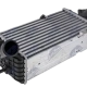 Intercooler, chladič plnicího vzduchu HYUNDAI ACCENT (RB) (11-), ELANTRA (MD/UD) (10-), I20 (PB) (09-), I30 (GD) (12-), VERNA (RB) (11-), KIA CEE'D (JD) (12-), RIO III (UB) (11-), SOUL I (AM) (09-) 1.1 CRDI, 1.4 CRDI, 1.6 CRDI