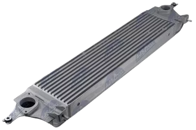 Intercooler, chladič plnicího vzduchu NISSAN QASHQAI J10 (07-) 1.5 DCI, 2.0 DCI