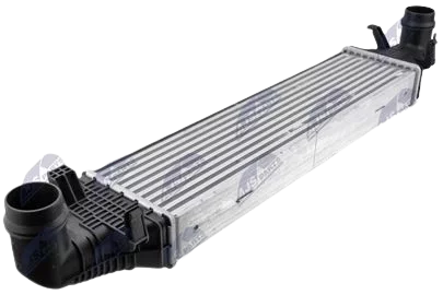 Intercooler, chladič plnicího vzduchu MERCEDES-BENZ C-CLASS W 204 (07-) C 180, E-CLASS W 212 (09-) E 220 CDI, GLK X 204 (08-) GLK 200, CLS-CLASS W 218 (10-) CLS 250, SLK-CLASS W 172 (11-) SLK 250 CDI