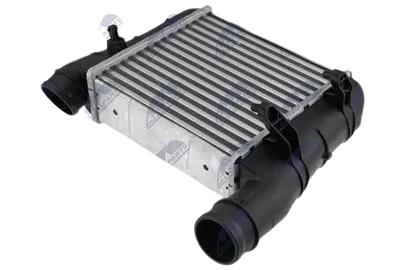 Intercooler, chladič plnicího vzduchu AUDI A4/S4 (00-) 1.9 TDI
