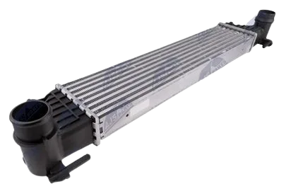 Intercooler, chladič plnicího vzduchu FIAT 500L 0.9, 1.3, 1.4 12-